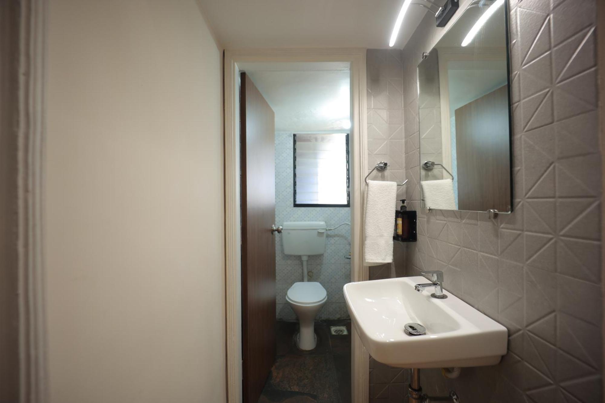 The Byke Studio Pure Veg Apartment, Thane Exterior foto